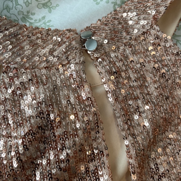 Dress - Picture 4 of 5